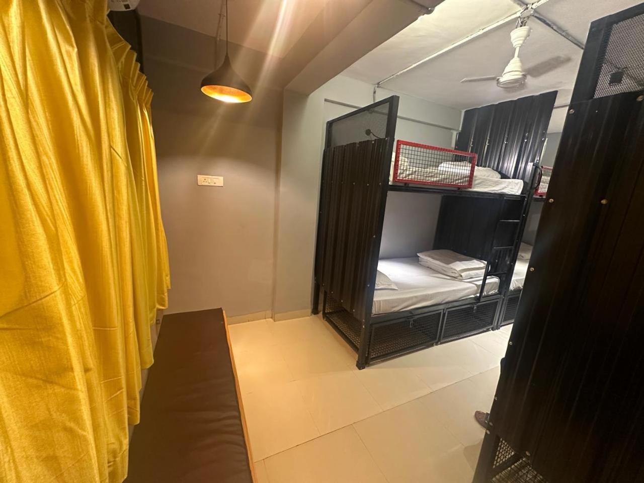 Travotale Hostel And Cowork Koregaonpark بونة المظهر الخارجي الصورة