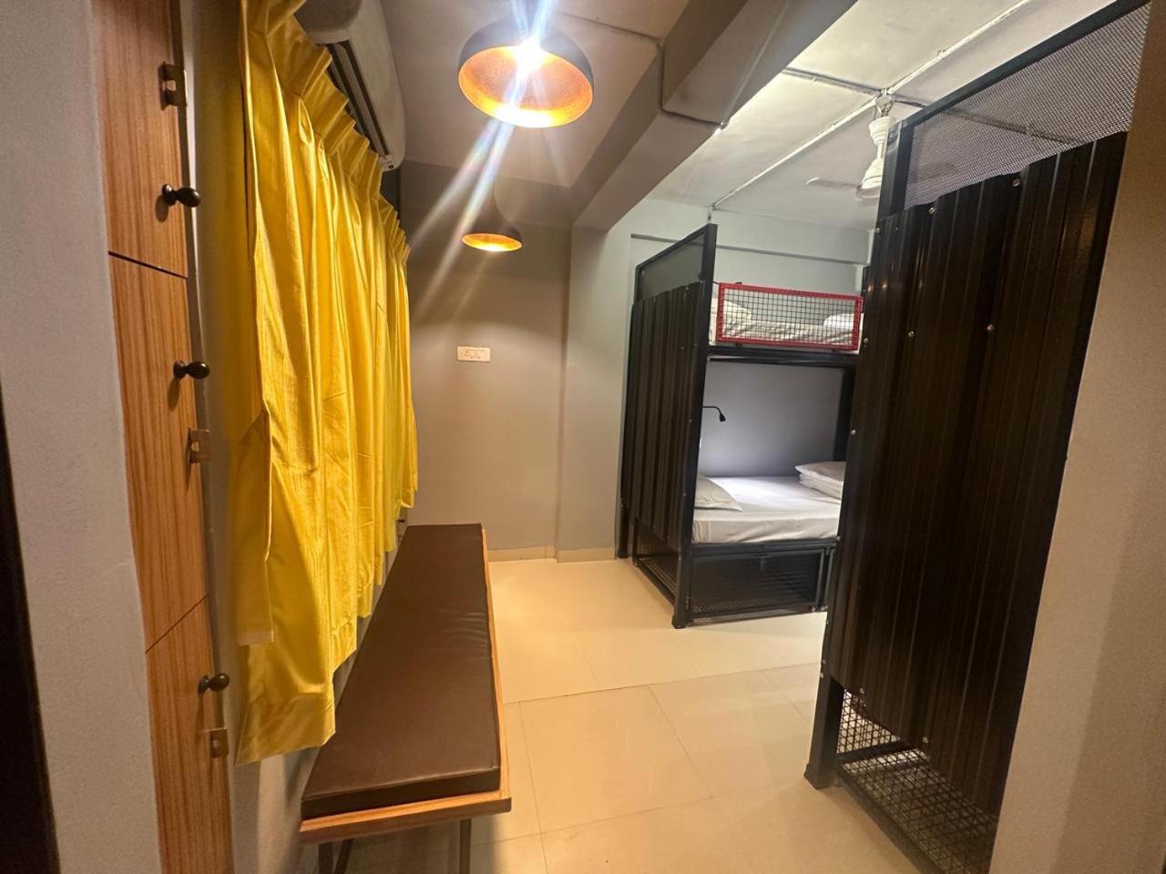 Travotale Hostel And Cowork Koregaonpark بونة المظهر الخارجي الصورة