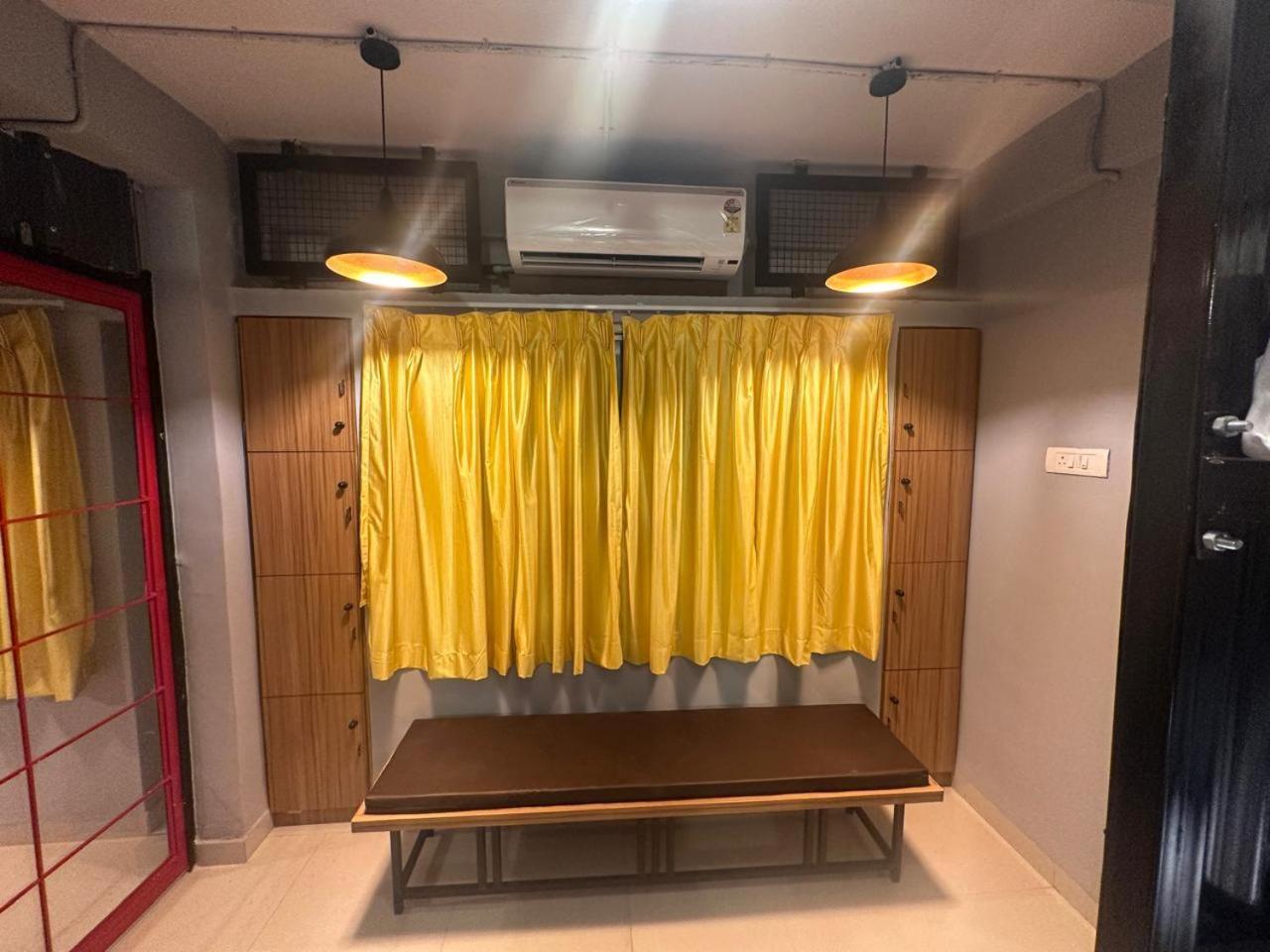 Travotale Hostel And Cowork Koregaonpark بونة المظهر الخارجي الصورة
