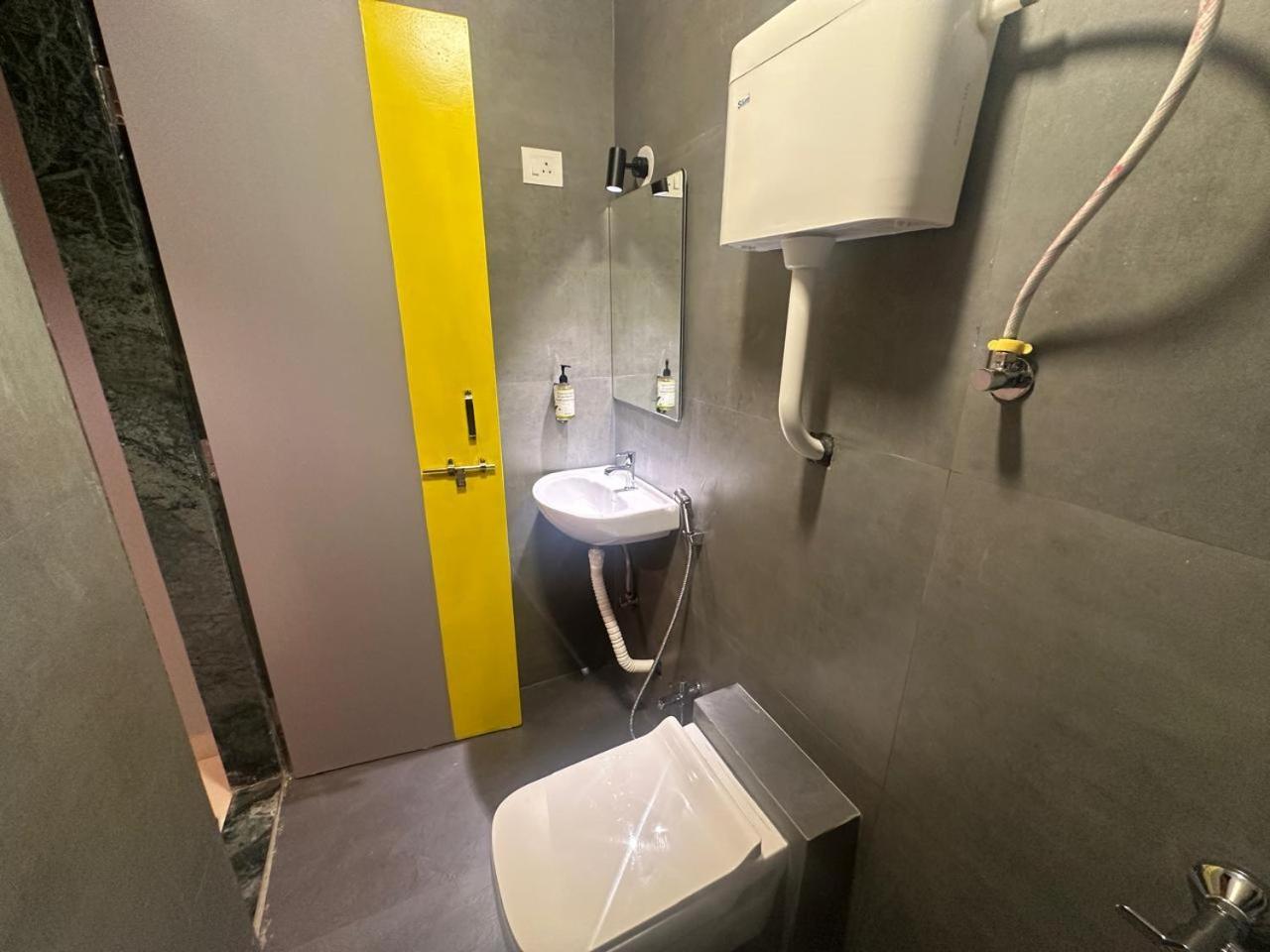 Travotale Hostel And Cowork Koregaonpark بونة المظهر الخارجي الصورة