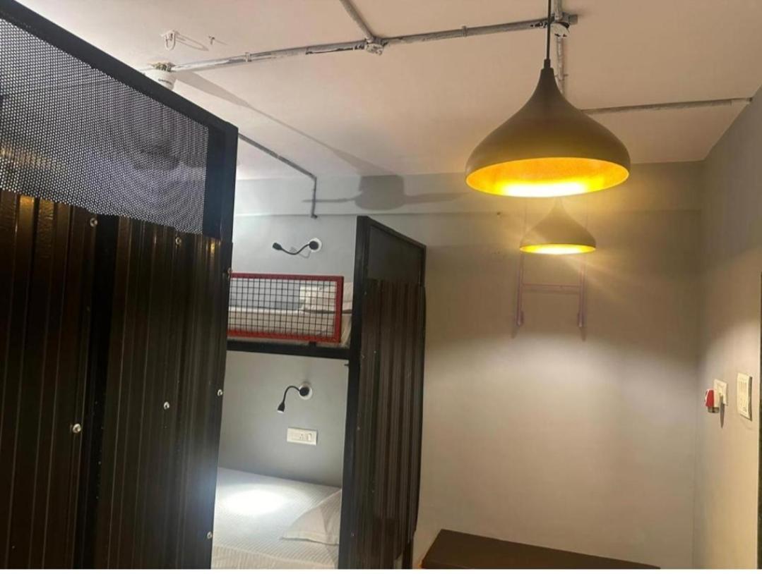 Travotale Hostel And Cowork Koregaonpark بونة المظهر الخارجي الصورة