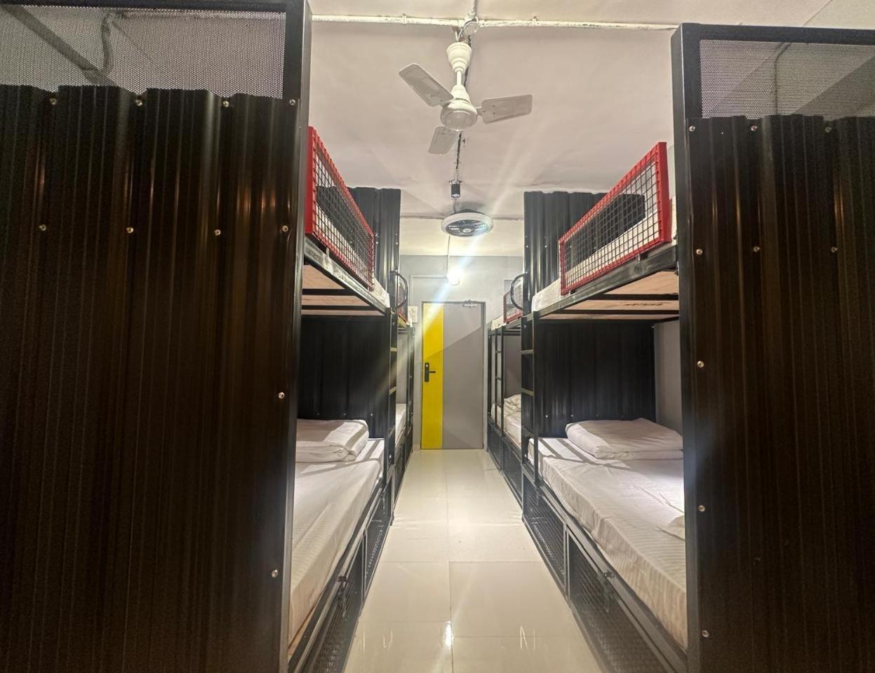 Travotale Hostel And Cowork Koregaonpark بونة المظهر الخارجي الصورة